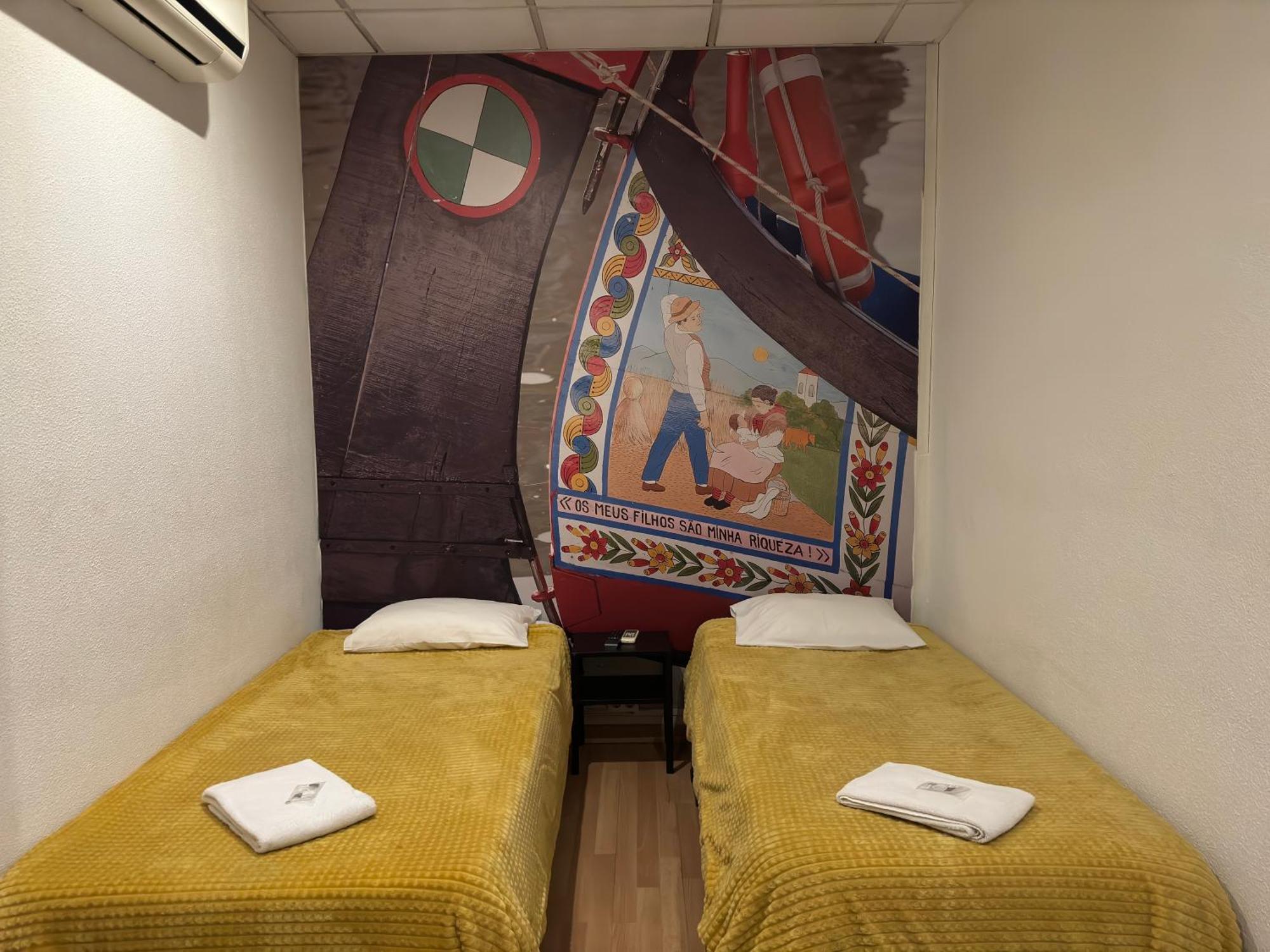 Peters Guesthouse Αβέιρο Εξωτερικό φωτογραφία