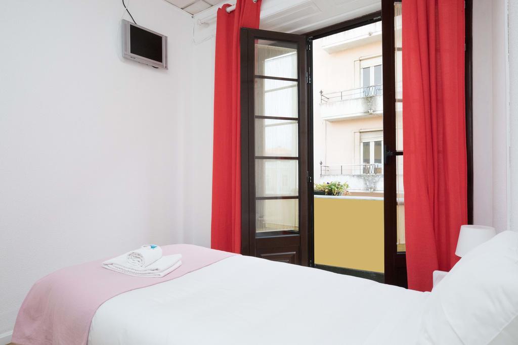 Peters Guesthouse Αβέιρο Εξωτερικό φωτογραφία